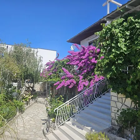 Appartement Svob Pool Novi Vinodolski